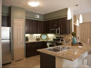 17410 86th Ter, Shawnee Mission KS  66219-7102 exterior