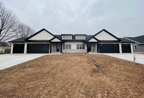 2970 Sitka St, Green Bay, WI 54311-7502