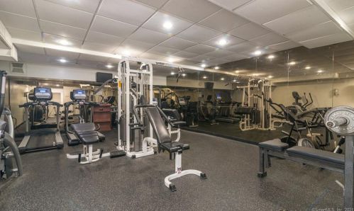 60 Strawberry Hill Ave, Stamford CT  06902-2600 exterior