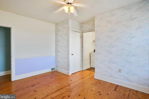 13070 Old Valley Pike, Edinburg VA  22824-3144 exterior