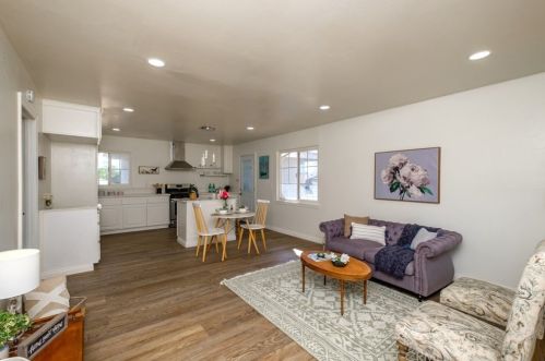 16434 Yucca Ave, Victorville CA  92395-3533 exterior