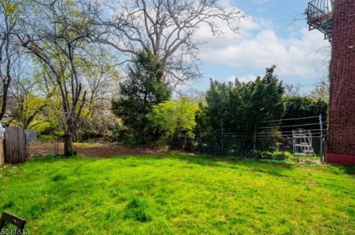 109 Main St, Rahway NJ  07065-4105 exterior