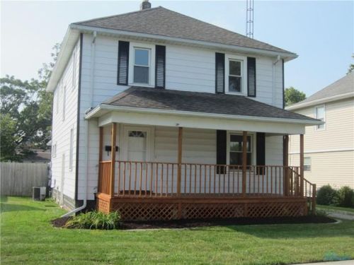 112 Perry St, Walbridge, OH 43465-1113