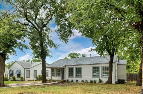 5313 Hampshire Blvd, Fort Worth, TX 76112-6814