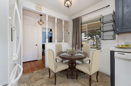 1006 Courtney Ave, Fullerton CA 92833-4461 exterior