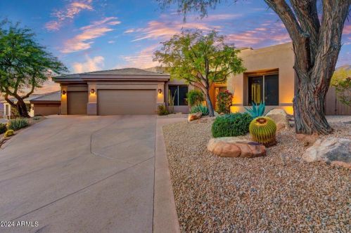 11040 Karen Dr, Scottsdale, AZ 85255-1836