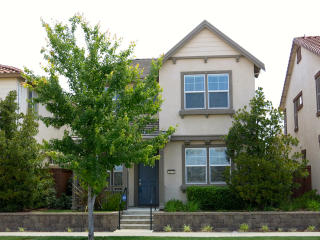 3176 Village Plaza Dr, Roseville, CA 95747-9010