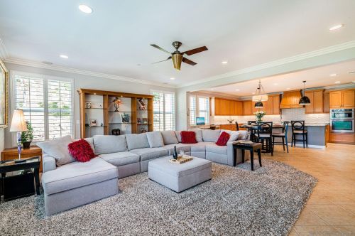 15231 Falcon Crest Ct, San Diego CA 92127-3702 exterior