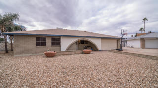 14028 42nd Dr, Phoenix, AZ 85053-5348