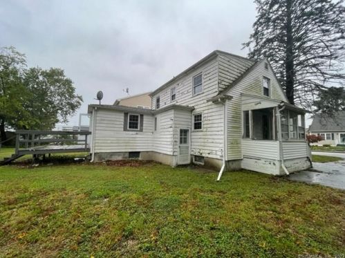 58 Elderkin Ave, Groton, CT 06340-4912