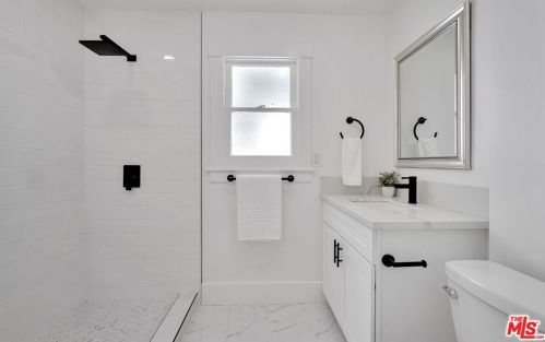 307 Fernando St, Newport Beach CA  92661-1236 exterior