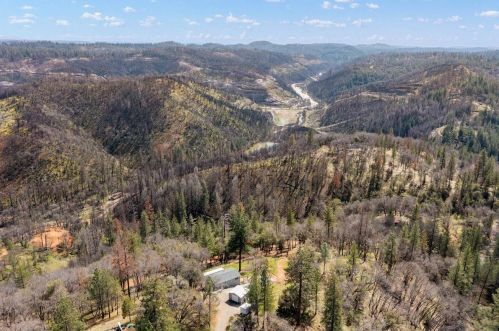 20063 Post Chaise Cir, Grass Valley CA  95949-9585 exterior