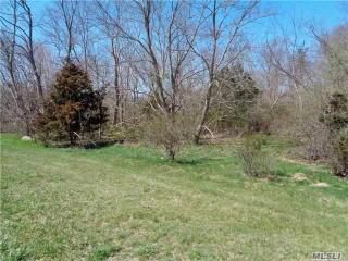 32635 County Road 48, Peconic, NY 11958-1316