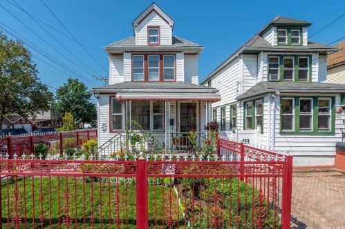 111-62 128th St, Jamaica, NY 11420-3011