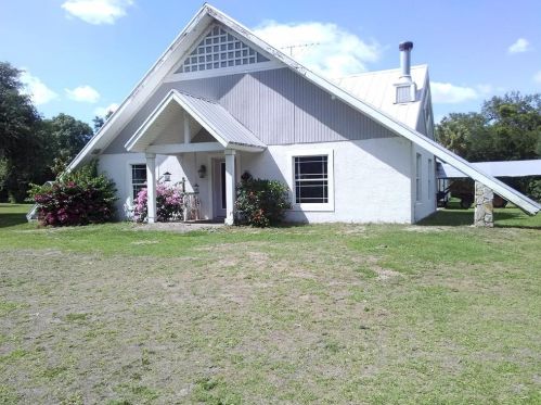 5250 Taylor Ave, Arcadia, FL 34266-7320