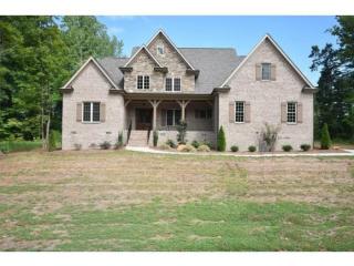 1292 Lochshire Dr, Burlington, NC 27215-9577