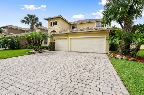 395 Sheffield Cir, Port Saint Lucie, FL 34983-3427