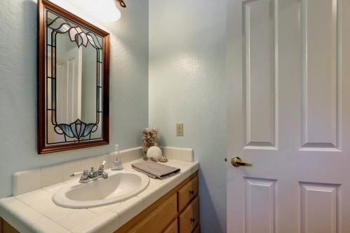 19221 Wolf Creek Rd, Grass Valley CA  95949-6913 exterior