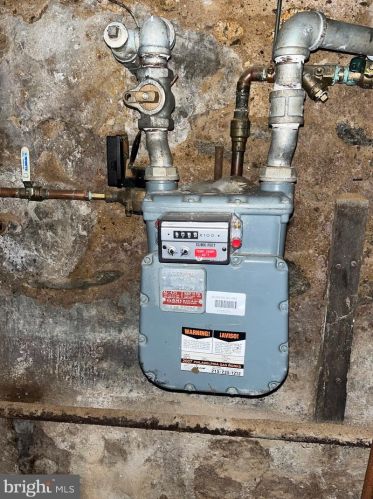 601 Chelten Ave, Philadelphia PA  19126-3825 exterior