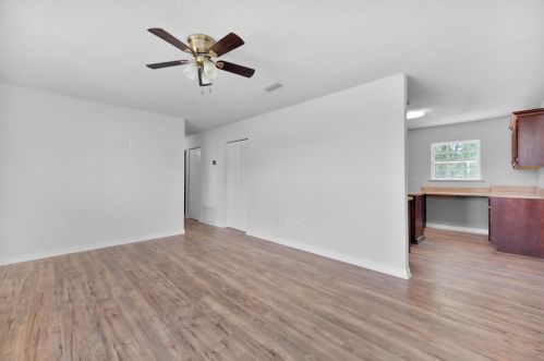6407 Magnolia St, Milton FL  32570-3684 exterior