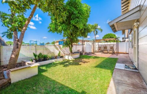 91-1036E Hoomaka St, Ewa Beach, HI 96706