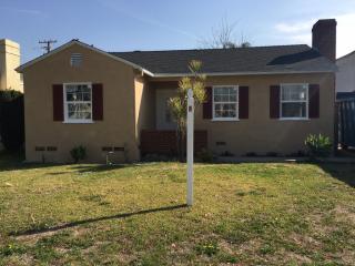 706 Chester Ave, Compton, CA 90221-2102