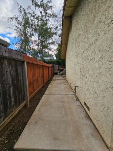 6725 Imperial Dr, Gilroy, CA 95020-6727