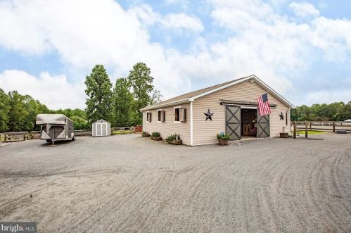 9600 T Pat Rd, Spotsylvania VA  22551-5352 exterior