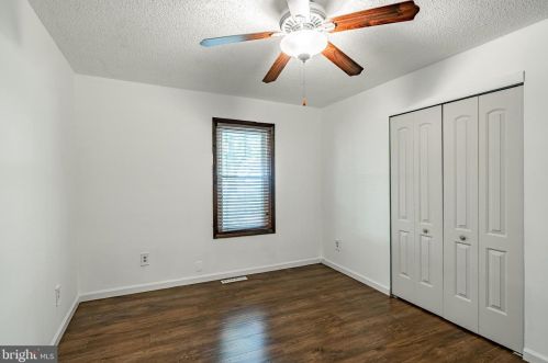 1950 Bergdoll Ave, Boothwyn PA exterior