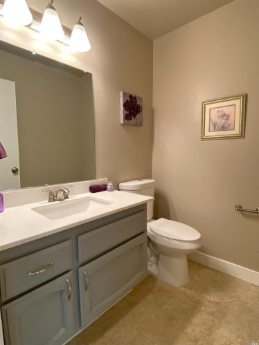 118 Oakmeade Ct, Vacaville CA exterior