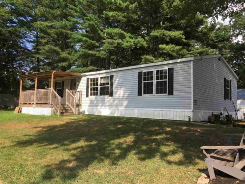 11 Debra Ave, Raymond, NH 03077-2023