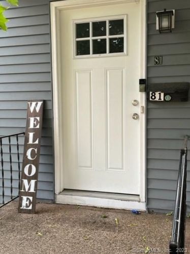 81 Goodwin St, Manchester, CT 06040-4399