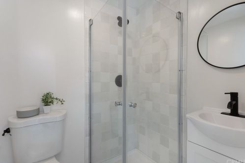 325 Cherry St, Brea CA  92821-6526 exterior