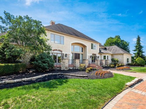 2650 Colts Neck Rd, Blacklick OH  43004-8634 exterior