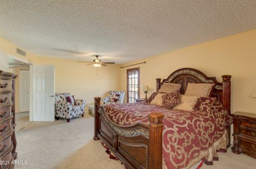 4536 Villa Theresa Dr, Glendale AZ 85308-8258 exterior