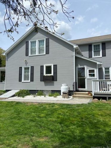 10 Dead Hill Rd, Durham, CT 06422-3200