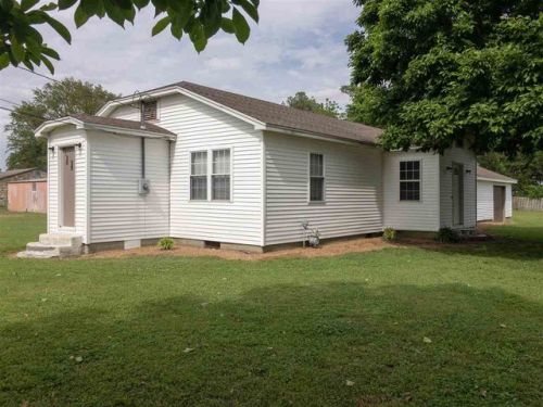 104 Chicago St, Caraway, AR 72419-9013