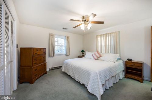 1134 Crestwood Dr, Pottstown PA 19464-2932 exterior