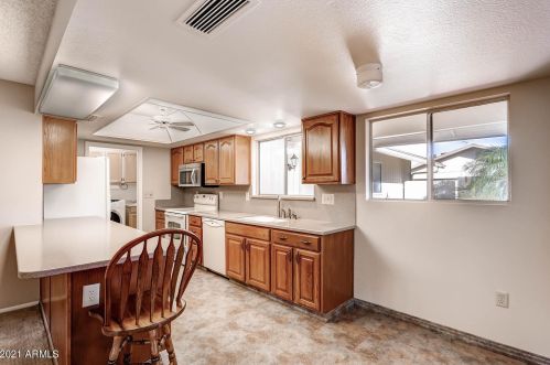 18603 Spanish Garden Dr, Sun City, AZ 85375-4752