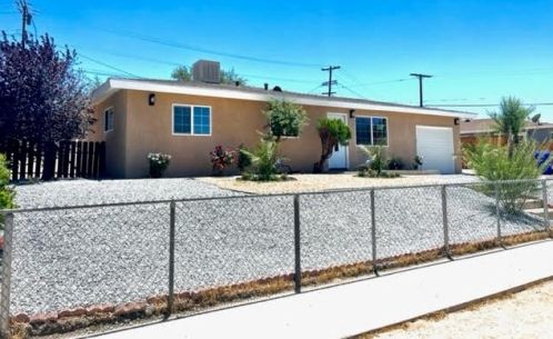 16431 Forrest Ave, Victorville CA  92395-3416 exterior