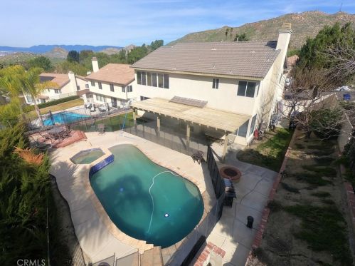 1371 Kirkmichael Cir, Riverside CA  92507-8426 exterior