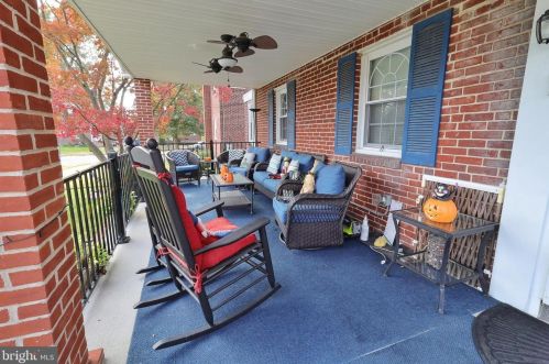 3 Vilone Rd, Wilmington, DE 19805-2050