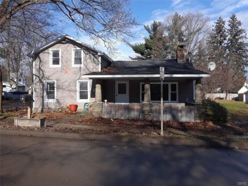 33 Mechanic St, Prattsburgh, NY 14873-9568