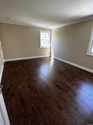 5 Niewood Dr, Panamoka NY  11961-3102 exterior