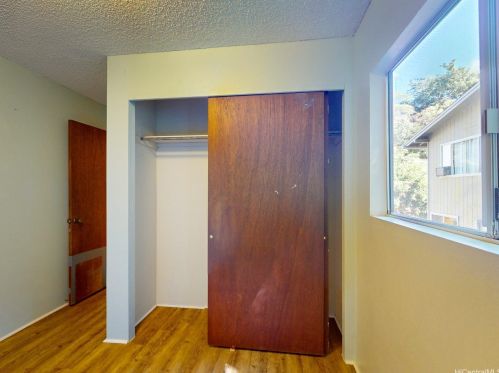 2485 Akepa St, Pearl City HI  96782-1069 exterior