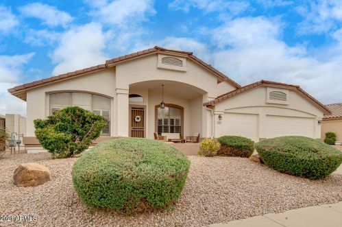 2113 Folley St, Chandler, AZ 85225-2335
