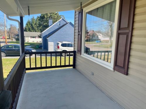 1503 4th St, Beaver Falls, PA 15010-2905