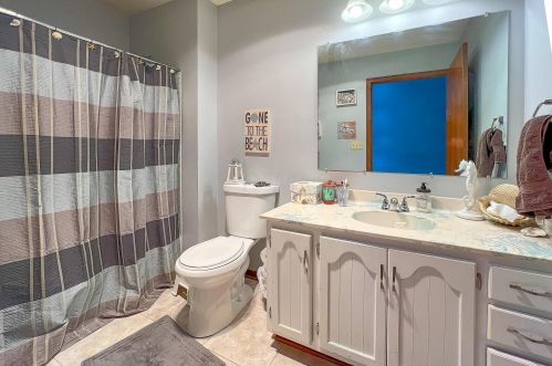 312 Hessenauer Dr, Sugar Grove Lake OH  44833-2343 exterior