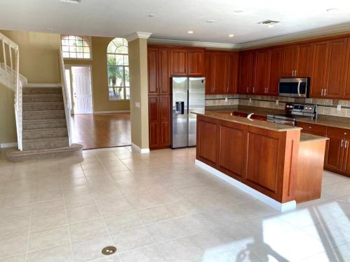 4800 Classical Blvd, Delray Beach FL  33445-1221 exterior