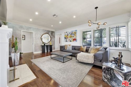 12202 Hartsook St, North Hollywood CA  91601-3961 exterior